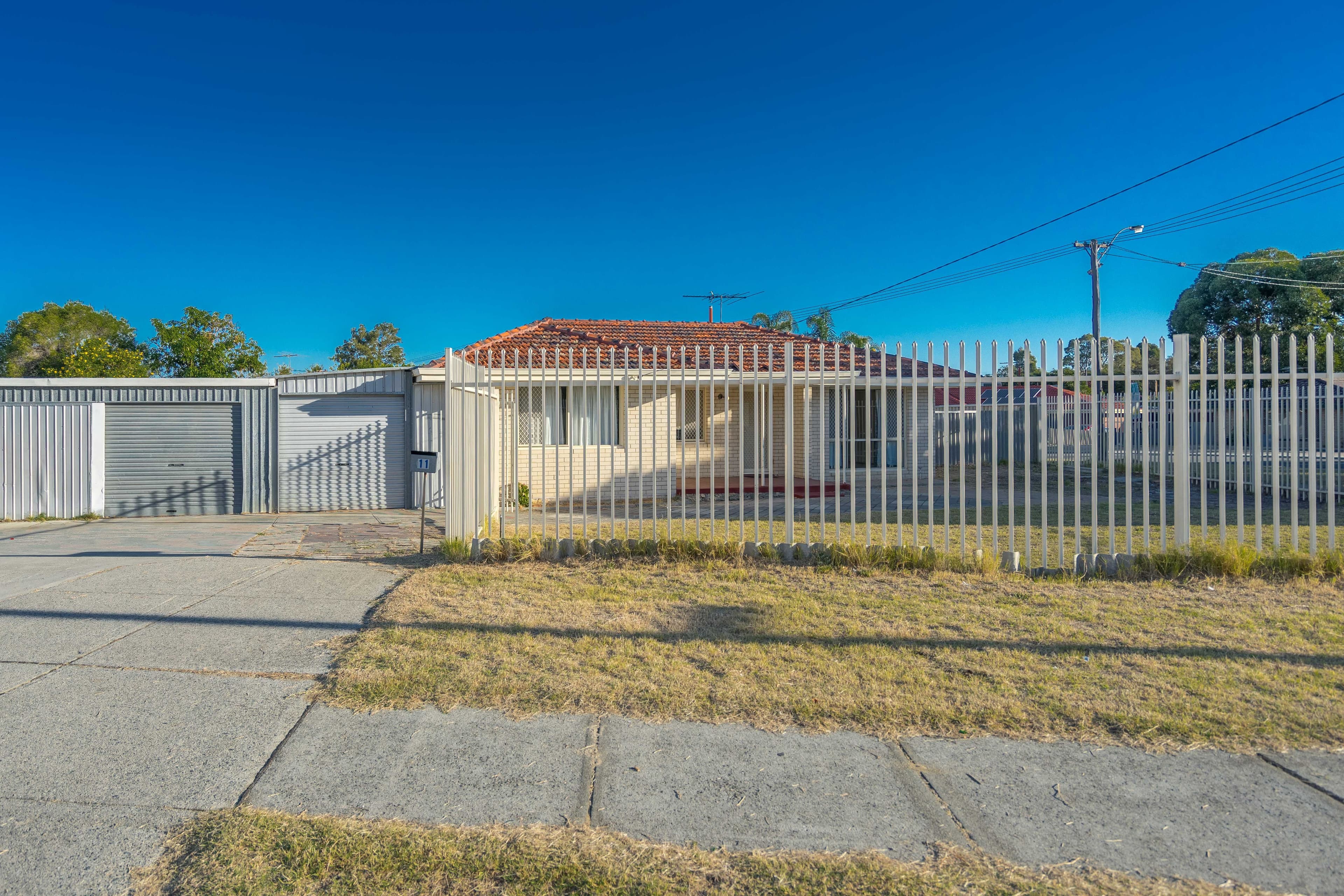 11 Edgington Crescent, Koondoola WA 6064, Koondoola - Thumbnail 7