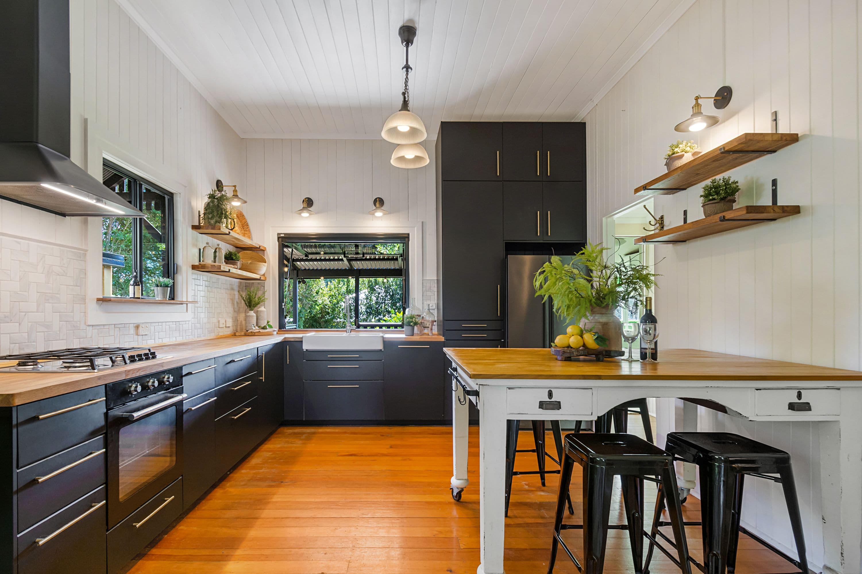 30 Sahara Road, Glass House Mountains QLD 4518, Glass House Mountains - Thumbnail 2