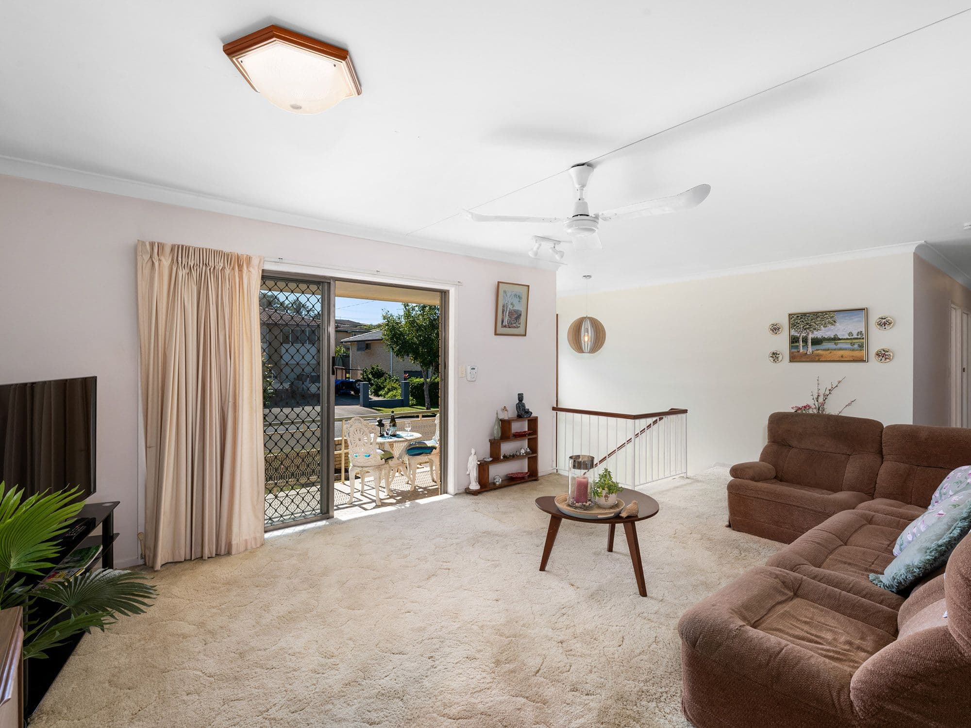 27 Novello Street, Mansfield QLD 4122, Mansfield - Thumbnail 2