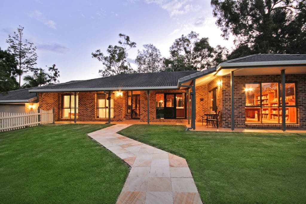 10 Duke Court, TALLAI QLD 4213, Tallai - Thumbnail 4