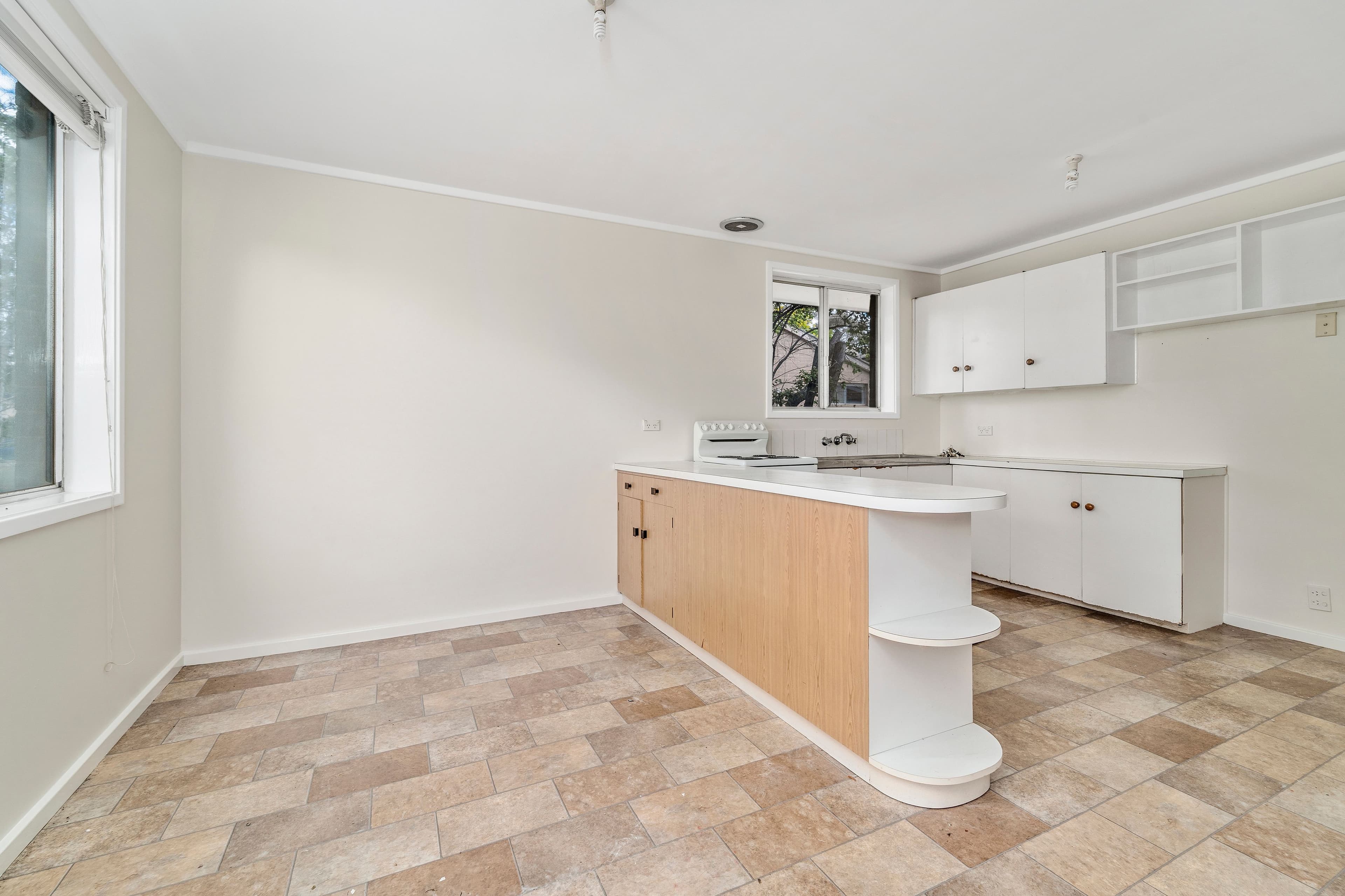 5 Newbery Crescent, Page ACT 2614, Page - Thumbnail 2