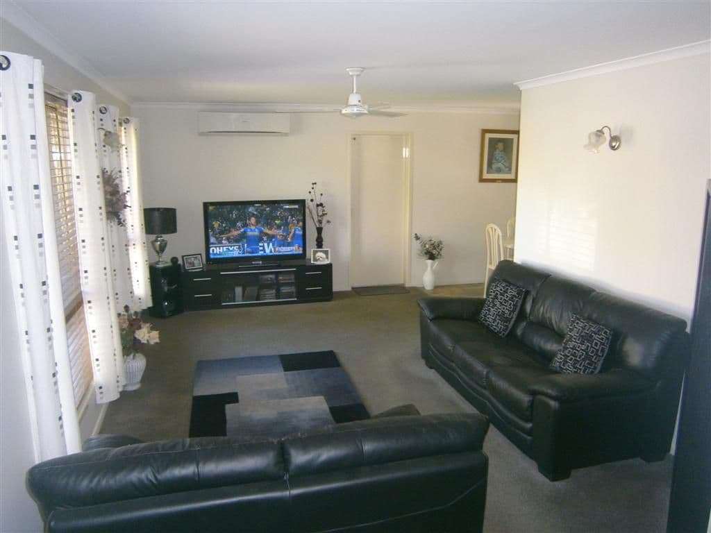 30 Hilltop Parade, AVOCA QLD 4670, Avoca - Thumbnail 3