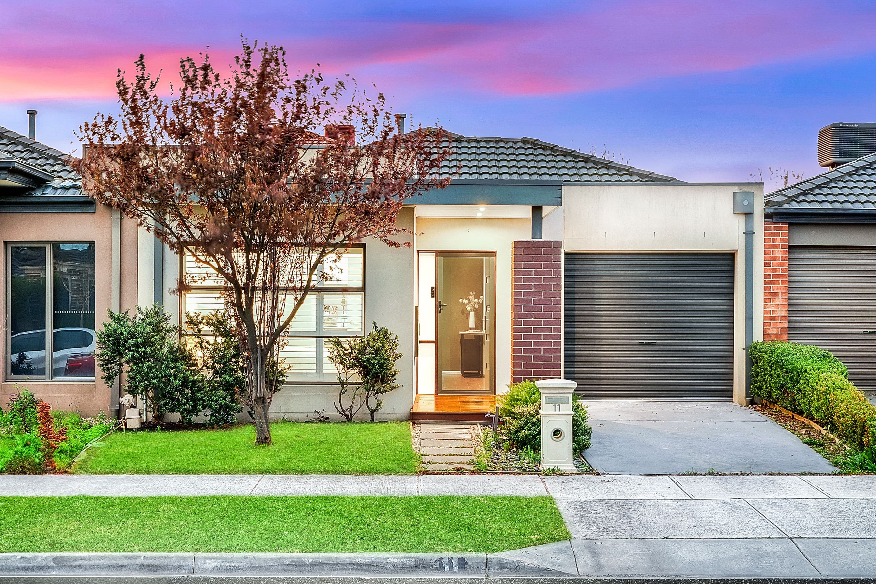 11 Dellinea Street, Cranbourne North VIC 3977, Cranbourne North - Image 1