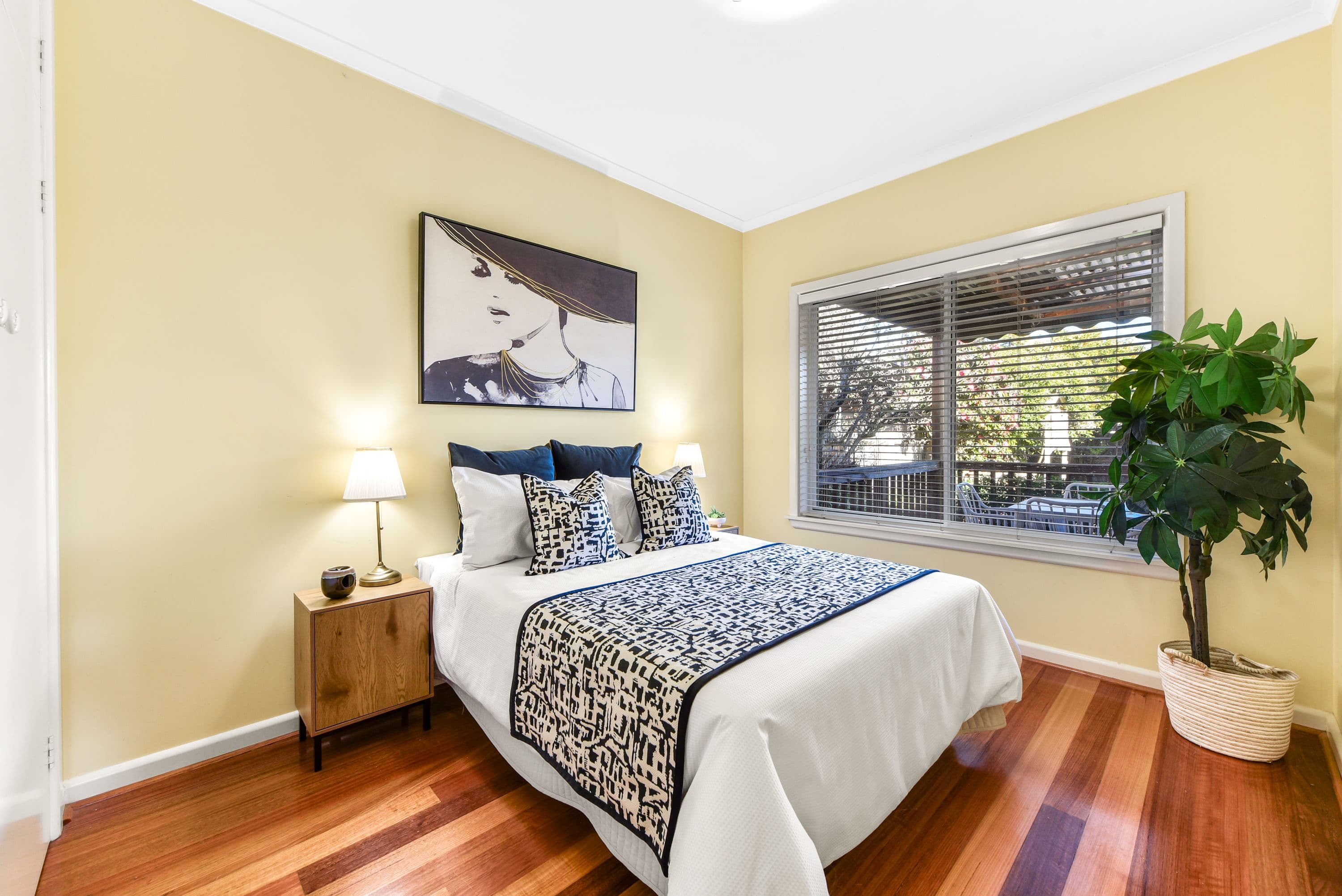 9 Crown Street, Glen Waverley VIC 3150, Glen Waverley - Thumbnail 6
