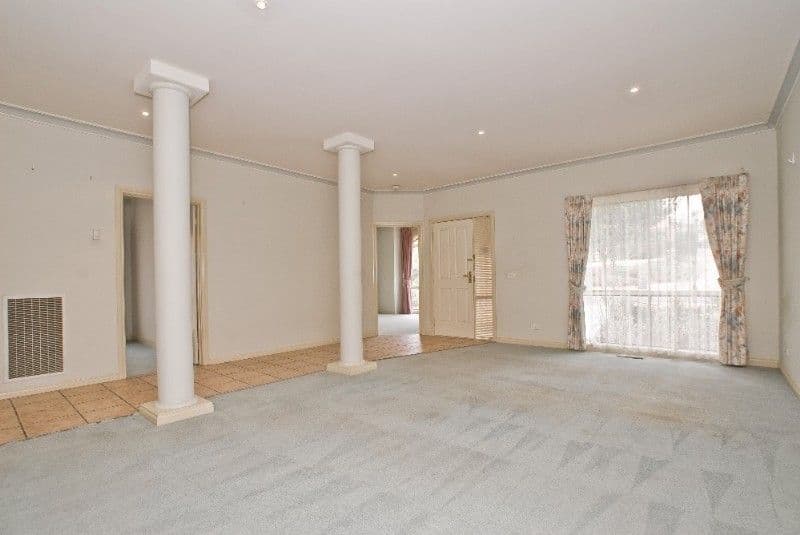 64 Yarra Valley Boulevard, CHIRNSIDE PARK VIC 3116, Chirnside Park - Thumbnail 3