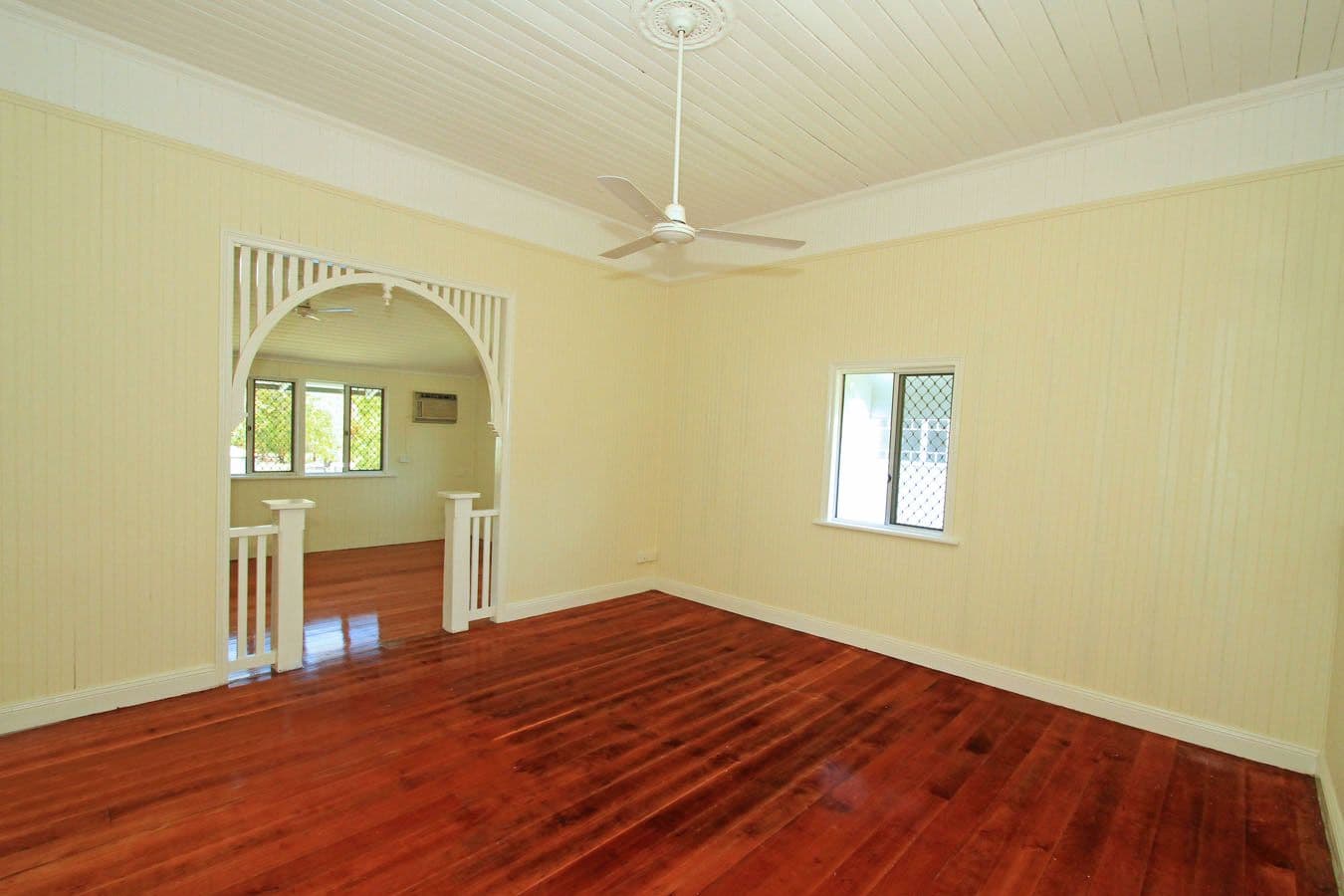 221 Peter Street, BERSERKER QLD 4701, Berserker - Thumbnail 2