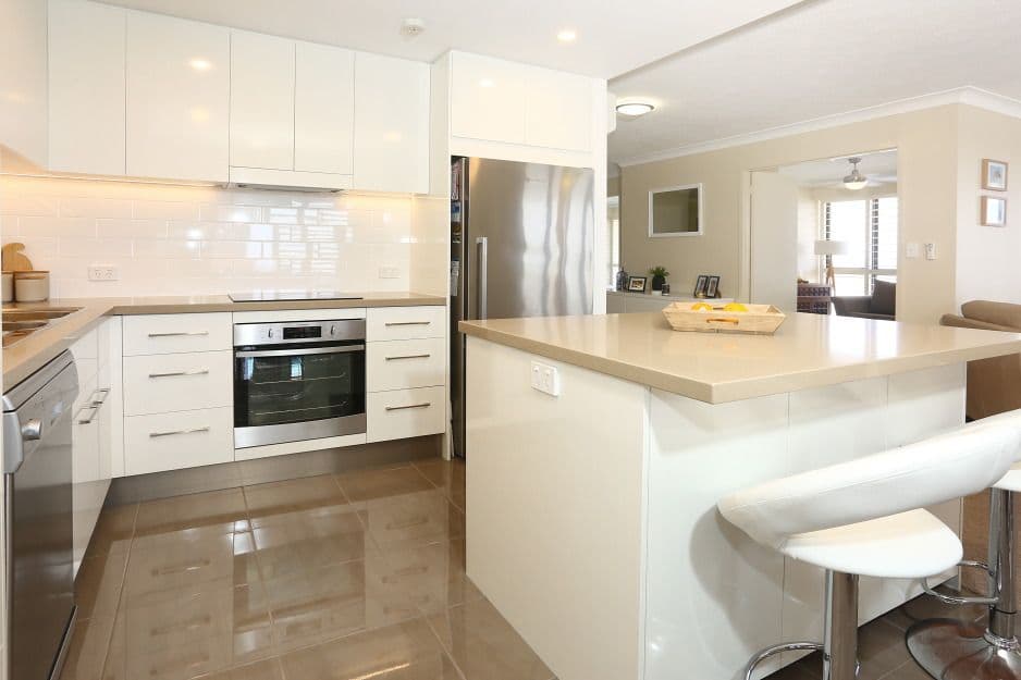 59 'Capricornia' 121 Surf Parade, Broadbeach QLD 4218, Broadbeach - Thumbnail 3