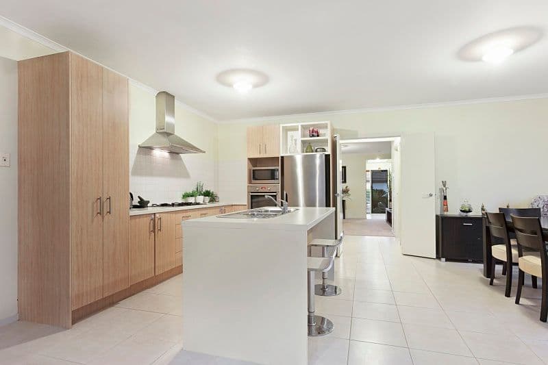 32 Wisteria Place, Springvale South VIC 3172, Springvale South - Thumbnail 4