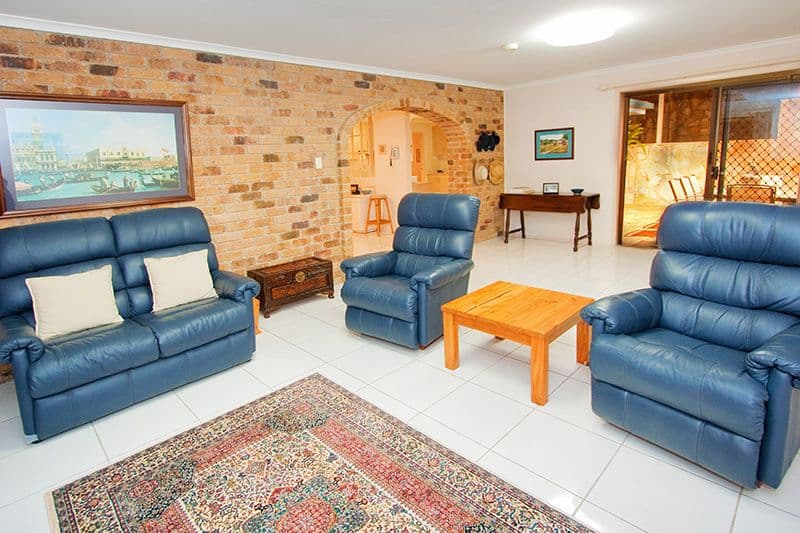 8 Emerald Court, KENMORE QLD 4069, Kenmore - Thumbnail 8