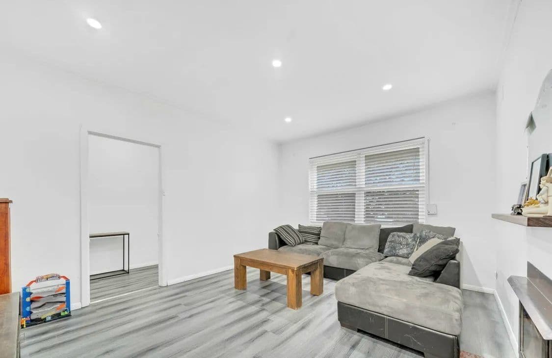 21 Barrington Avenue, Enfield SA 5085, Enfield - Thumbnail 3