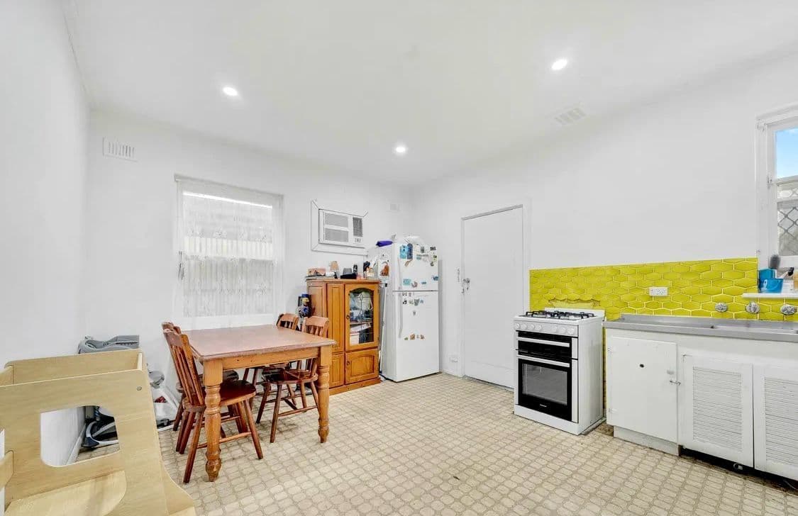 21 Barrington Avenue, Enfield SA 5085, Enfield - Thumbnail 5