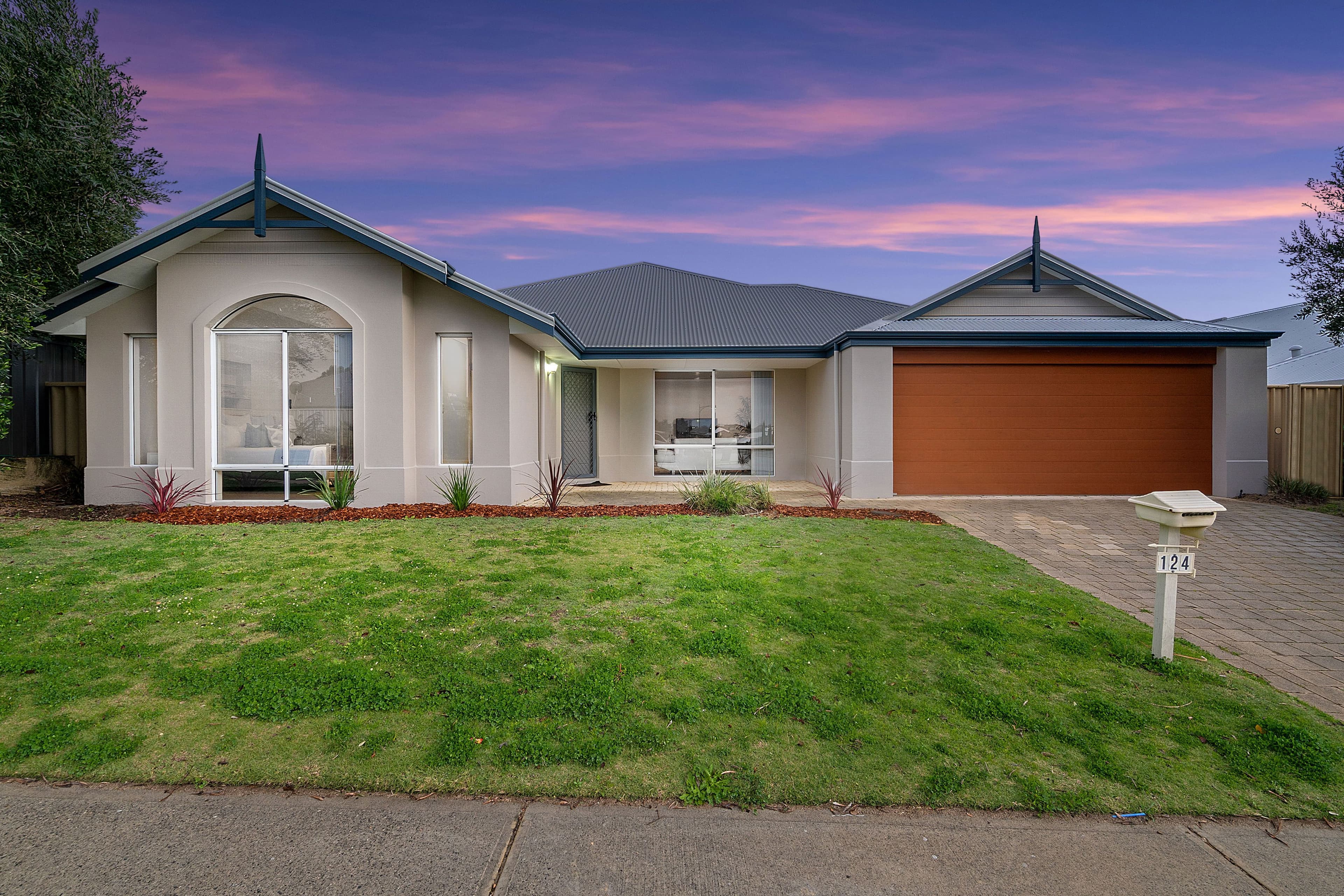 34 Floraville Road, Belmont North NSW 2280, Belmont North - Image 1