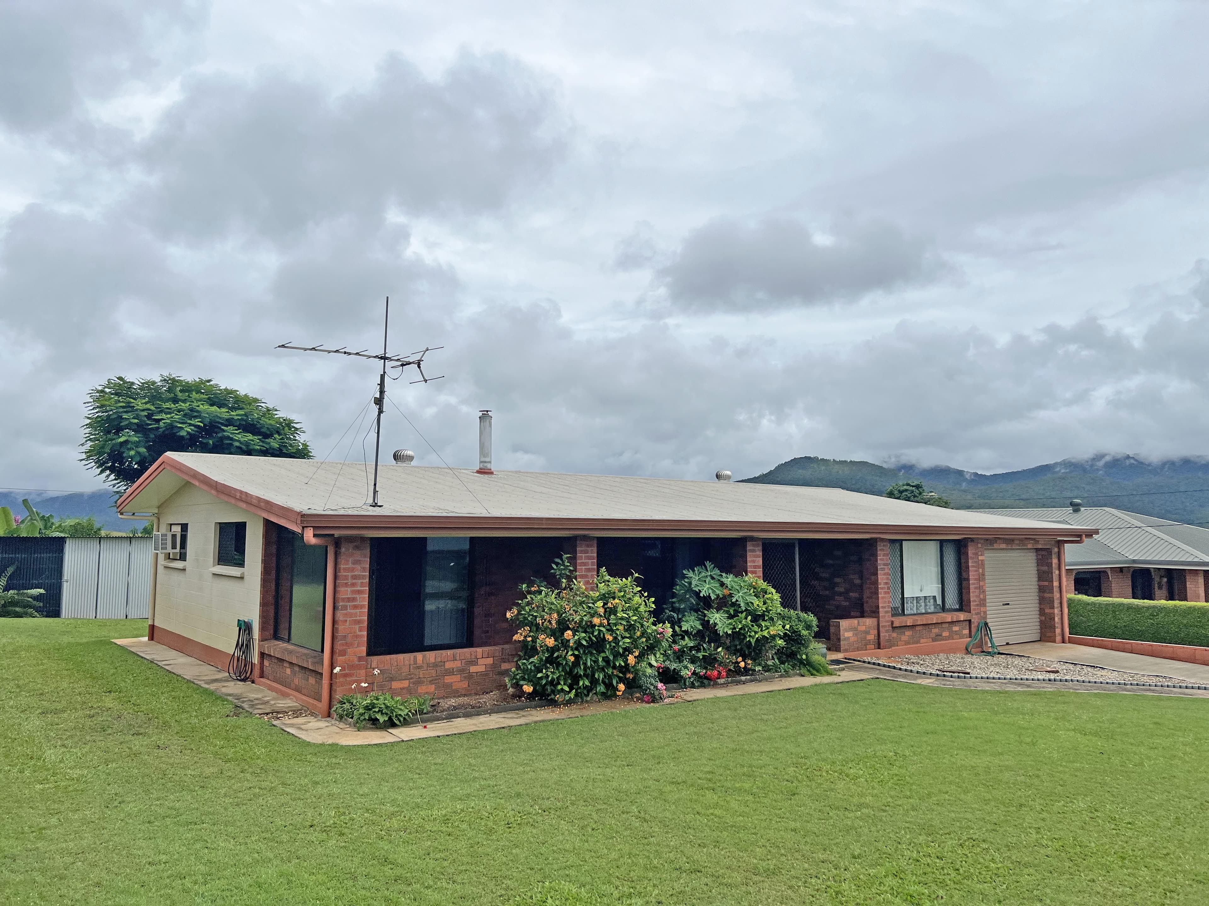 11 Azalea Street, Atherton QLD 4883, Atherton - Thumbnail 2