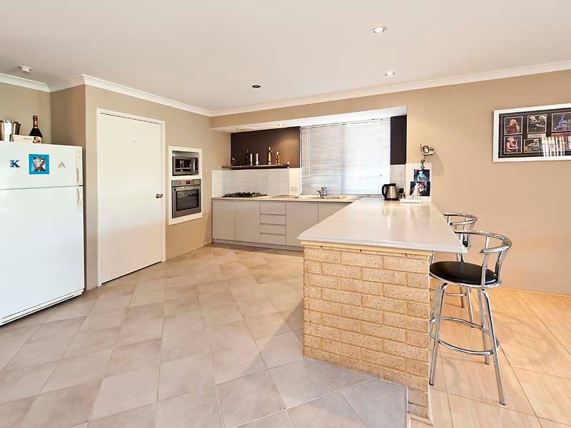 10 Songlark Place, HUNTINGDALE WA 6110, Huntingdale - Thumbnail 5