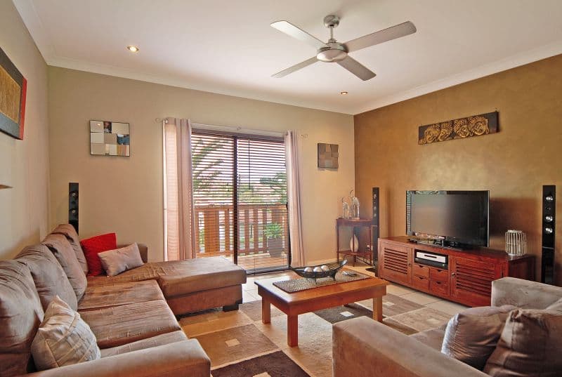 31 Trevor Avenue, LAKE HEIGHTS NSW 2502, Lake Heights - Thumbnail 4