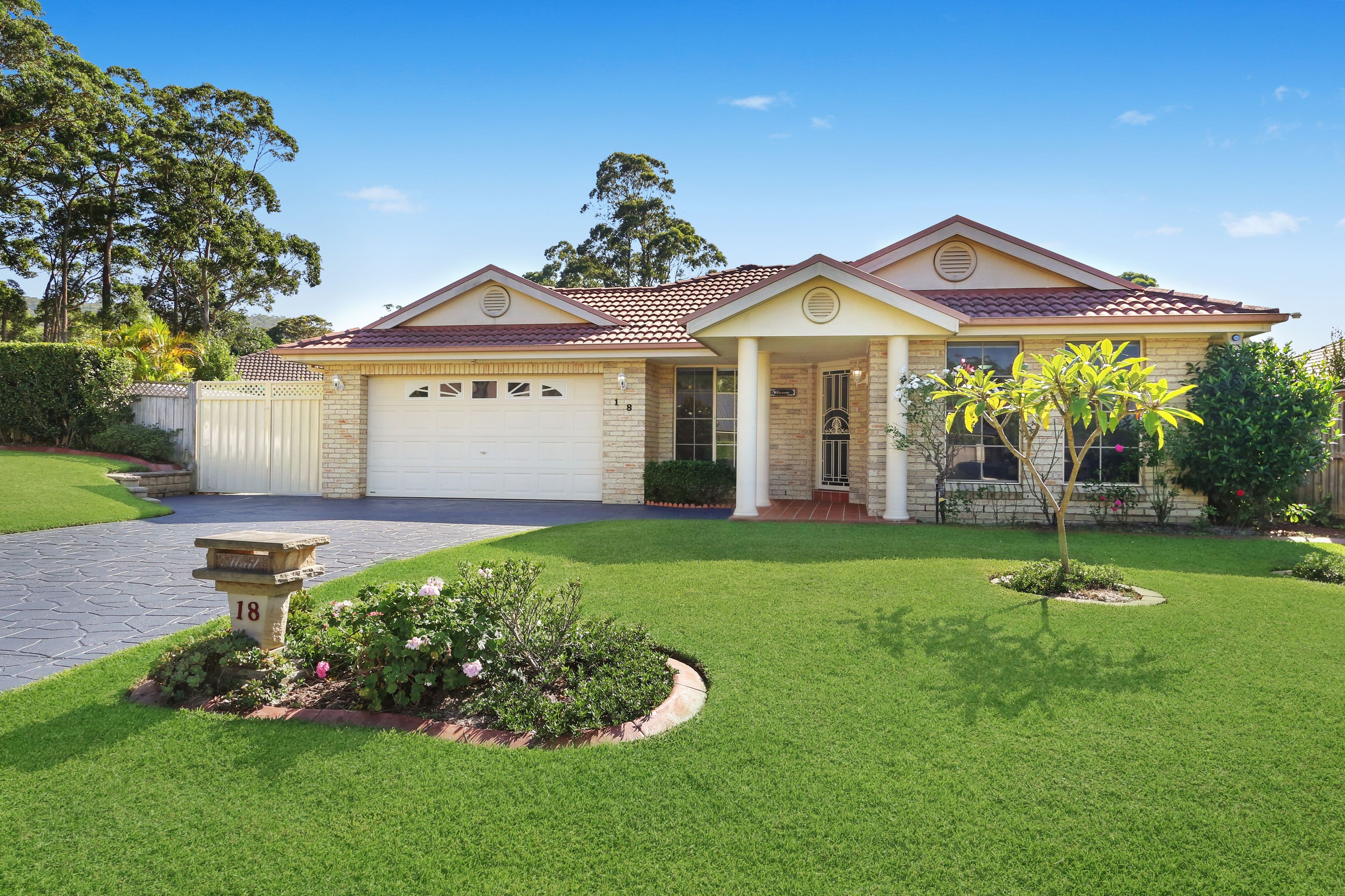18 Norman Hunter Close, Kincumber - Image 1