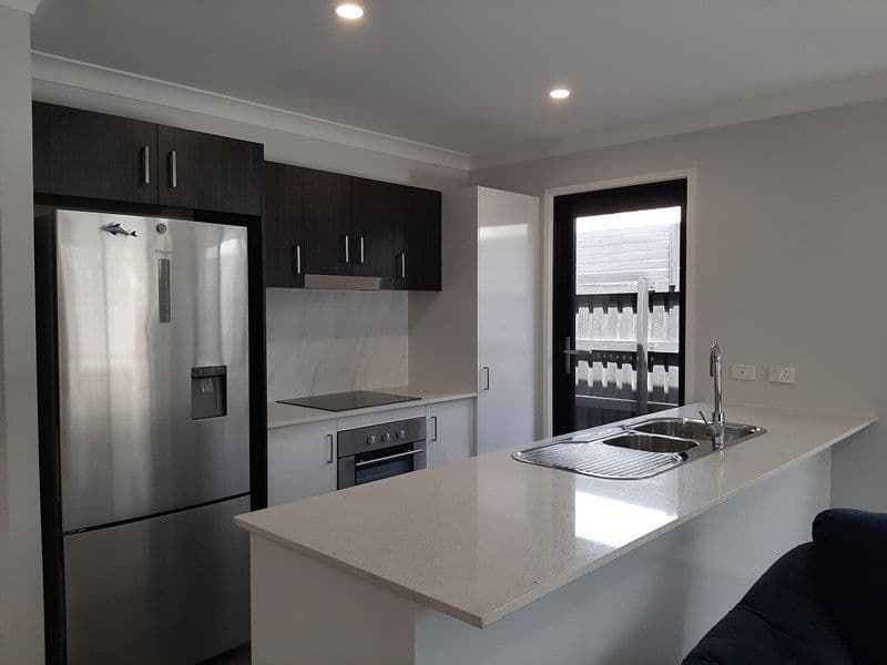 4 Killara Boulevard, Logan Reserve QLD 4133, Logan Reserve - Thumbnail 2