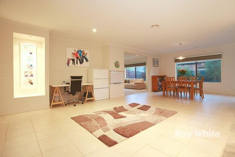 13 Canadian Maple Place, LYNDHURST VIC 3975, Lyndhurst - Thumbnail 5