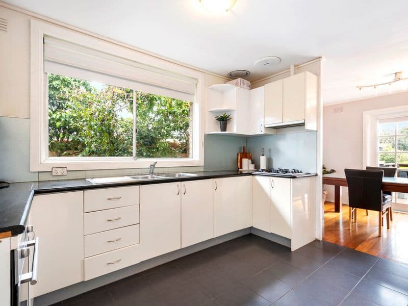18 Karingal Drive, Frankston VIC 3199, Frankston - Thumbnail 4