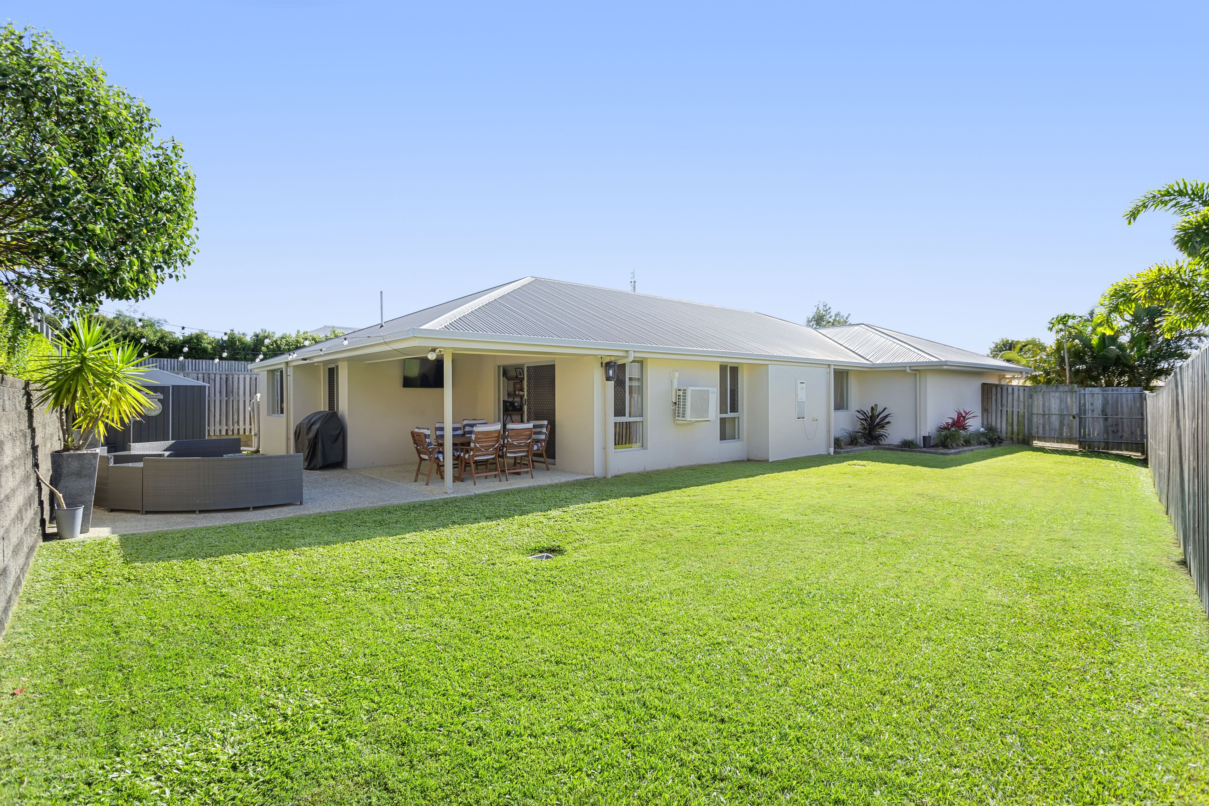 4 Cypress Circuit, Coomera QLD 4209, Coomera - Thumbnail 2