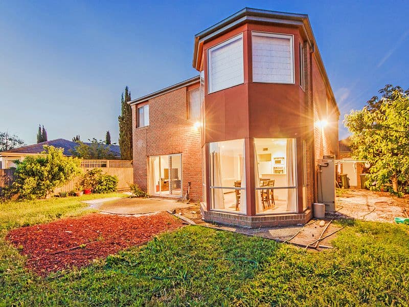 9 Castleton Avenue, TARNEIT VIC 3029, Tarneit - Thumbnail 5