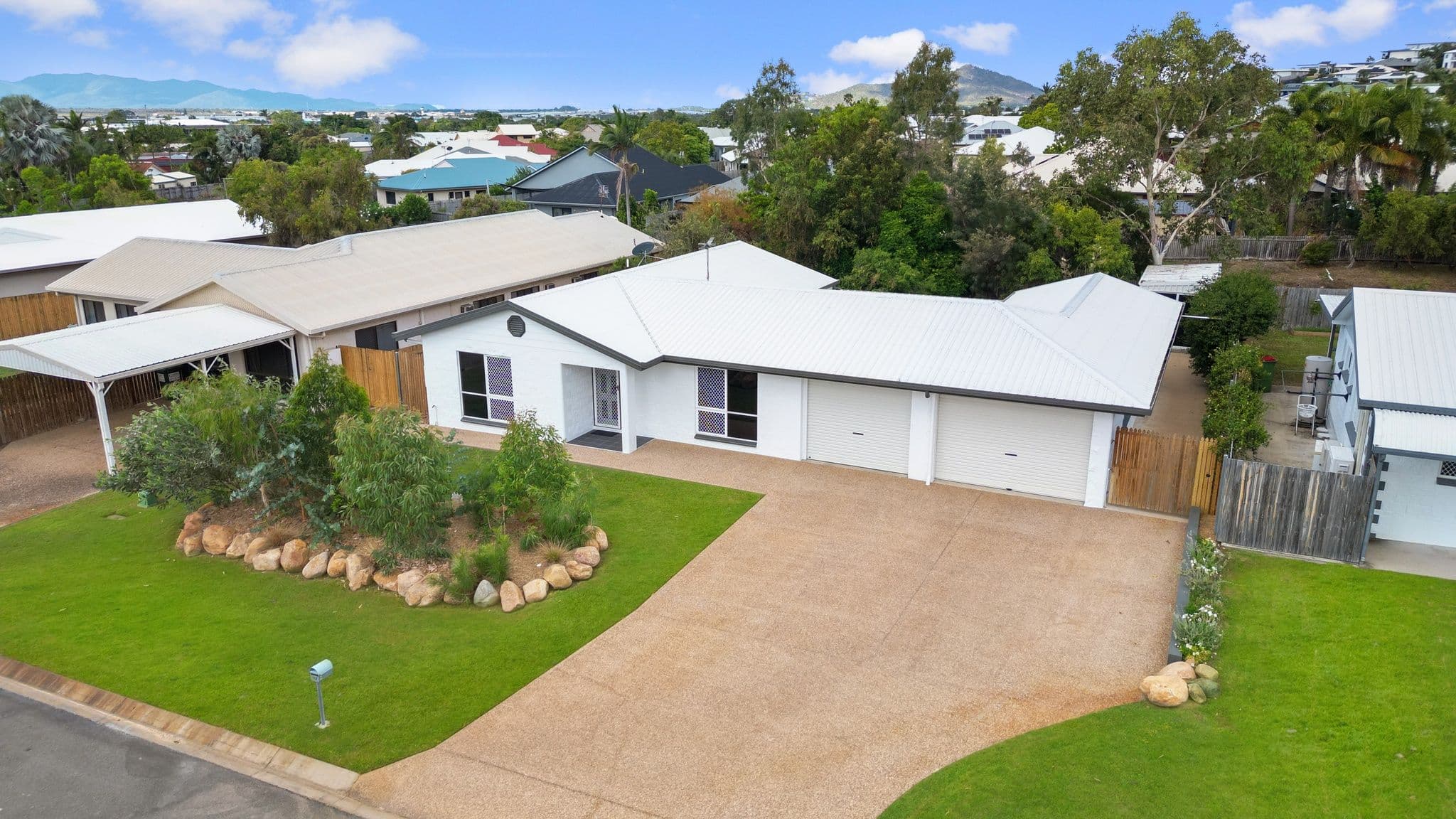 12 Saint Ives Street, Mount Louisa QLD 4814, Mount Louisa - Image 1