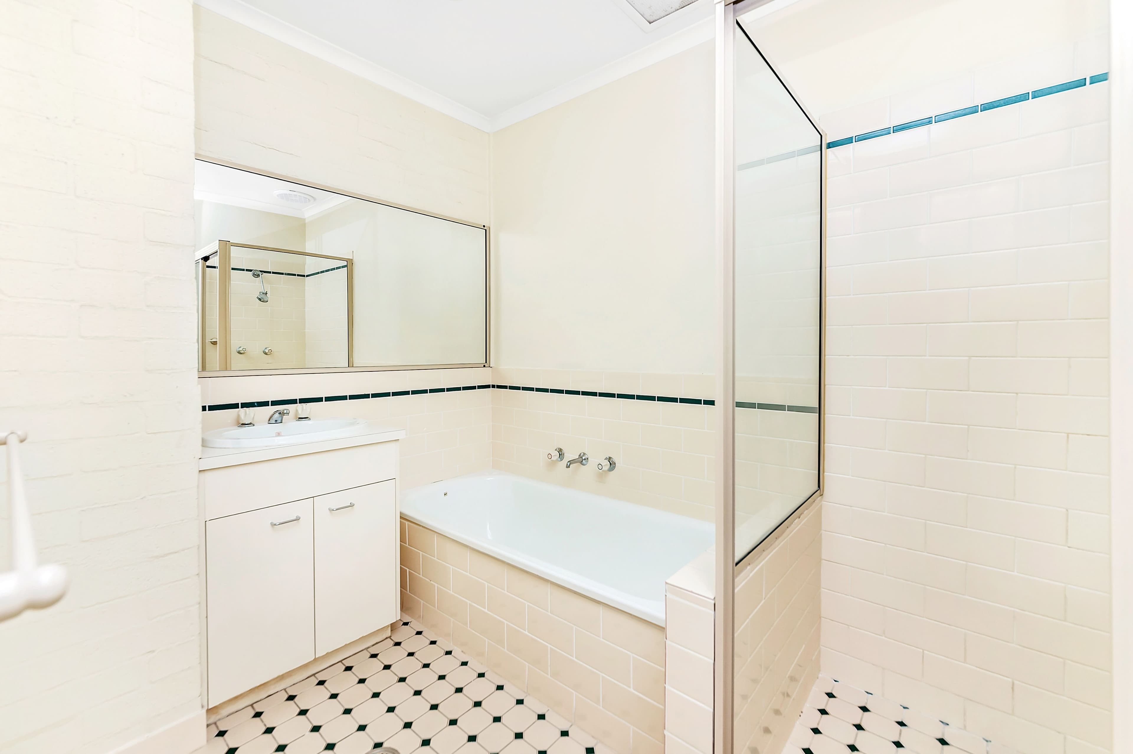 94 Collett Street, Queanbeyan NSW 2620, Queanbeyan - Thumbnail 8