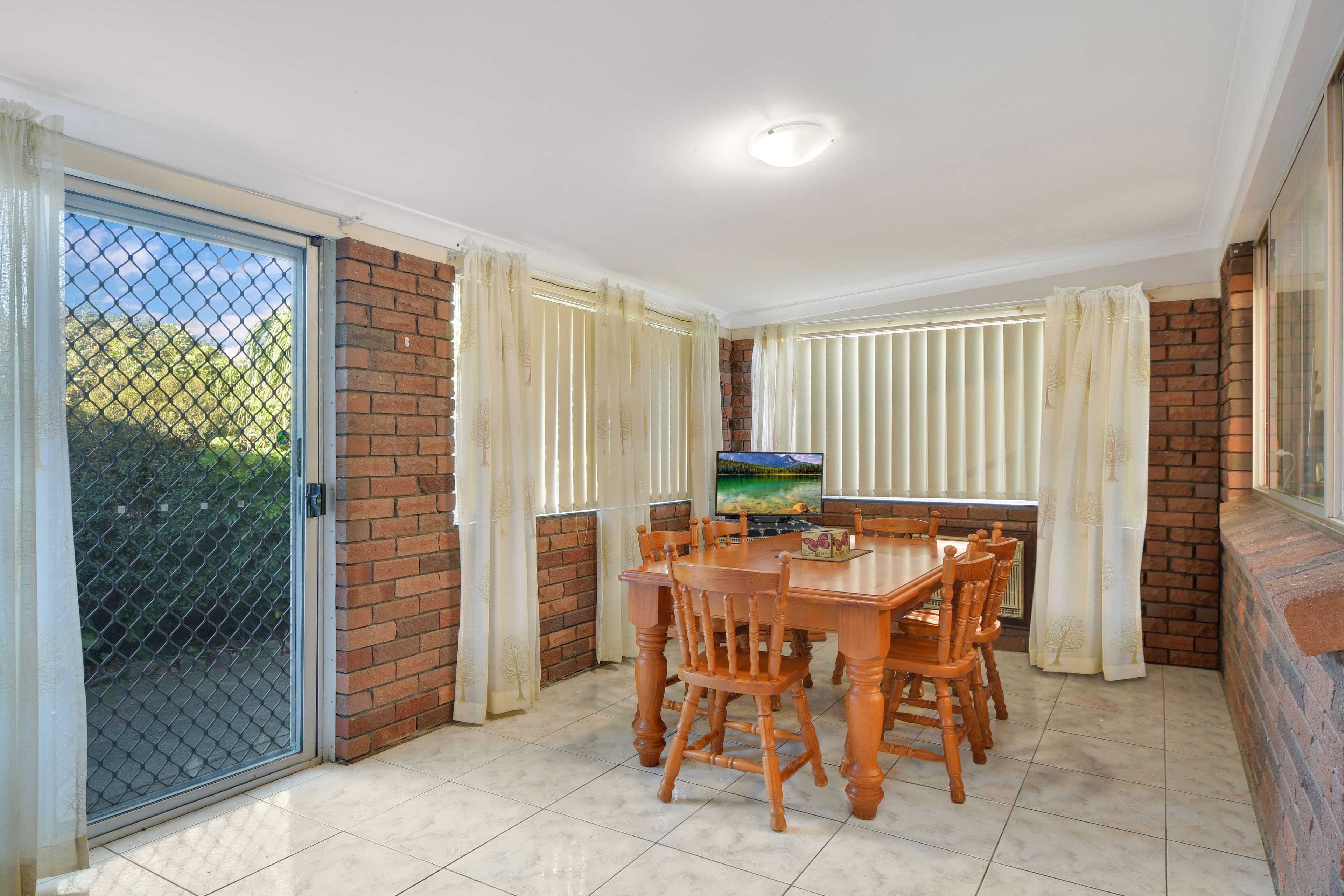 Ruse NSW 2560, Ruse - Thumbnail 4