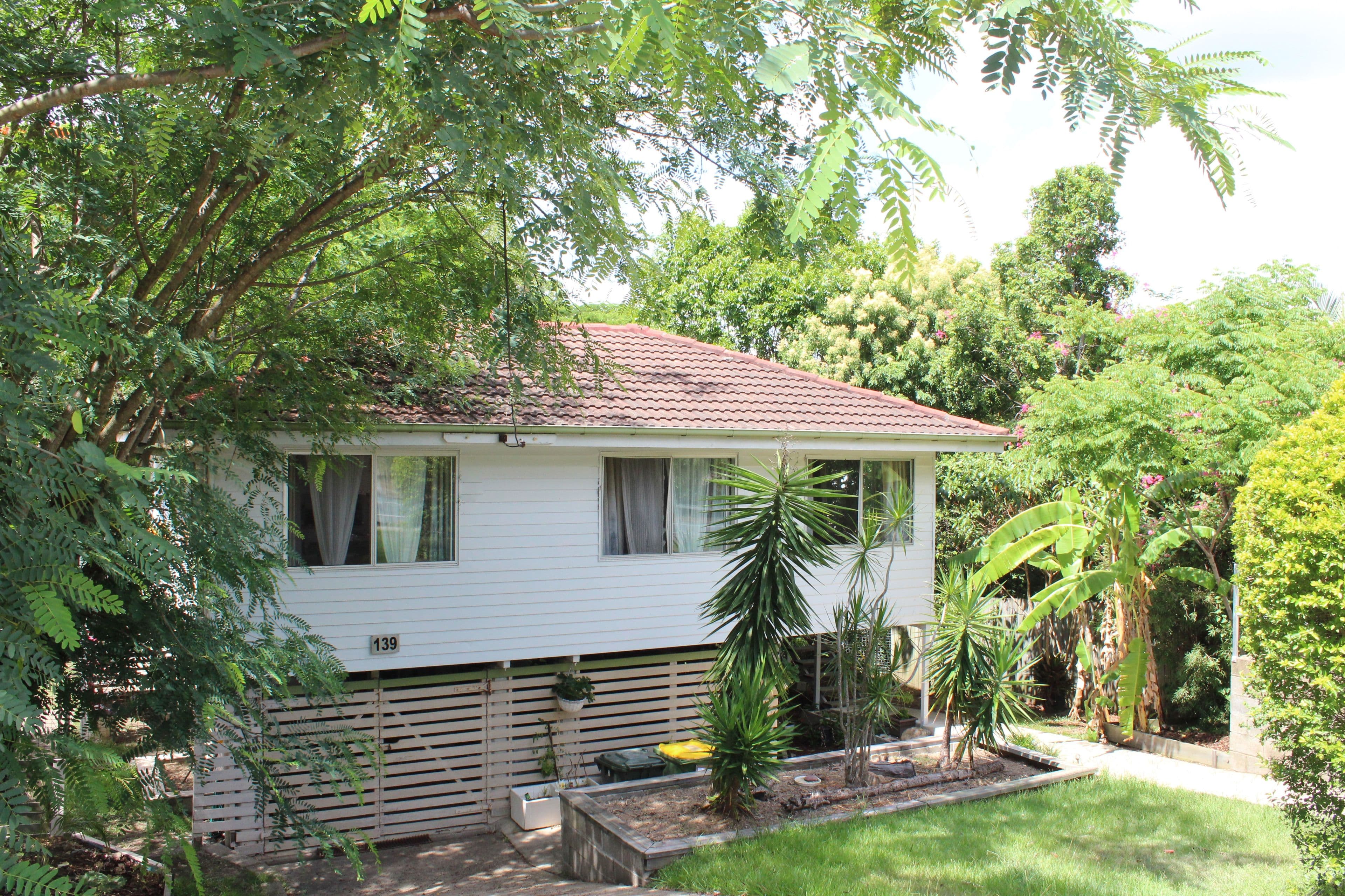 139 Patricks Road, Ferny Hills QLD 4055, Ferny Hills - Thumbnail 2
