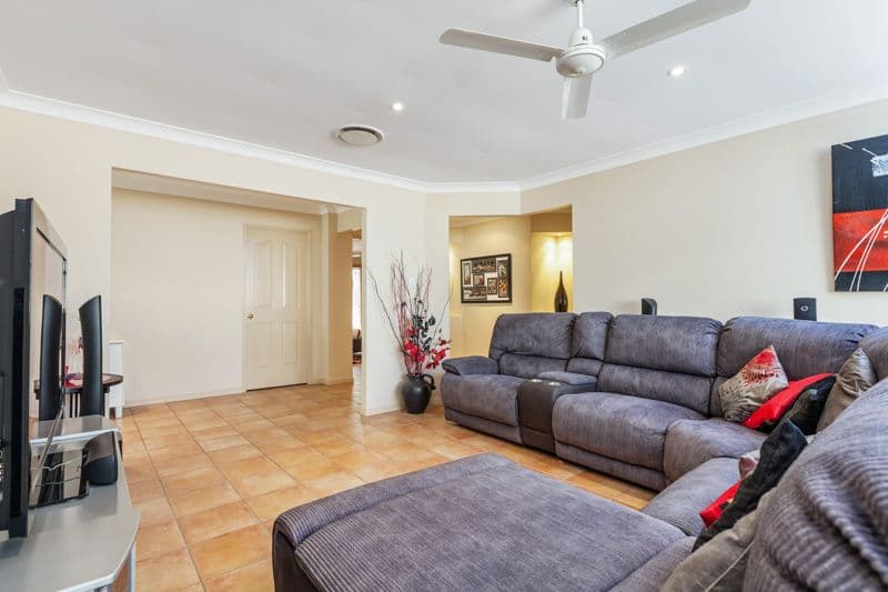 14 Myrtle Crescent, BROOKWATER QLD 4300, Brookwater - Thumbnail 3