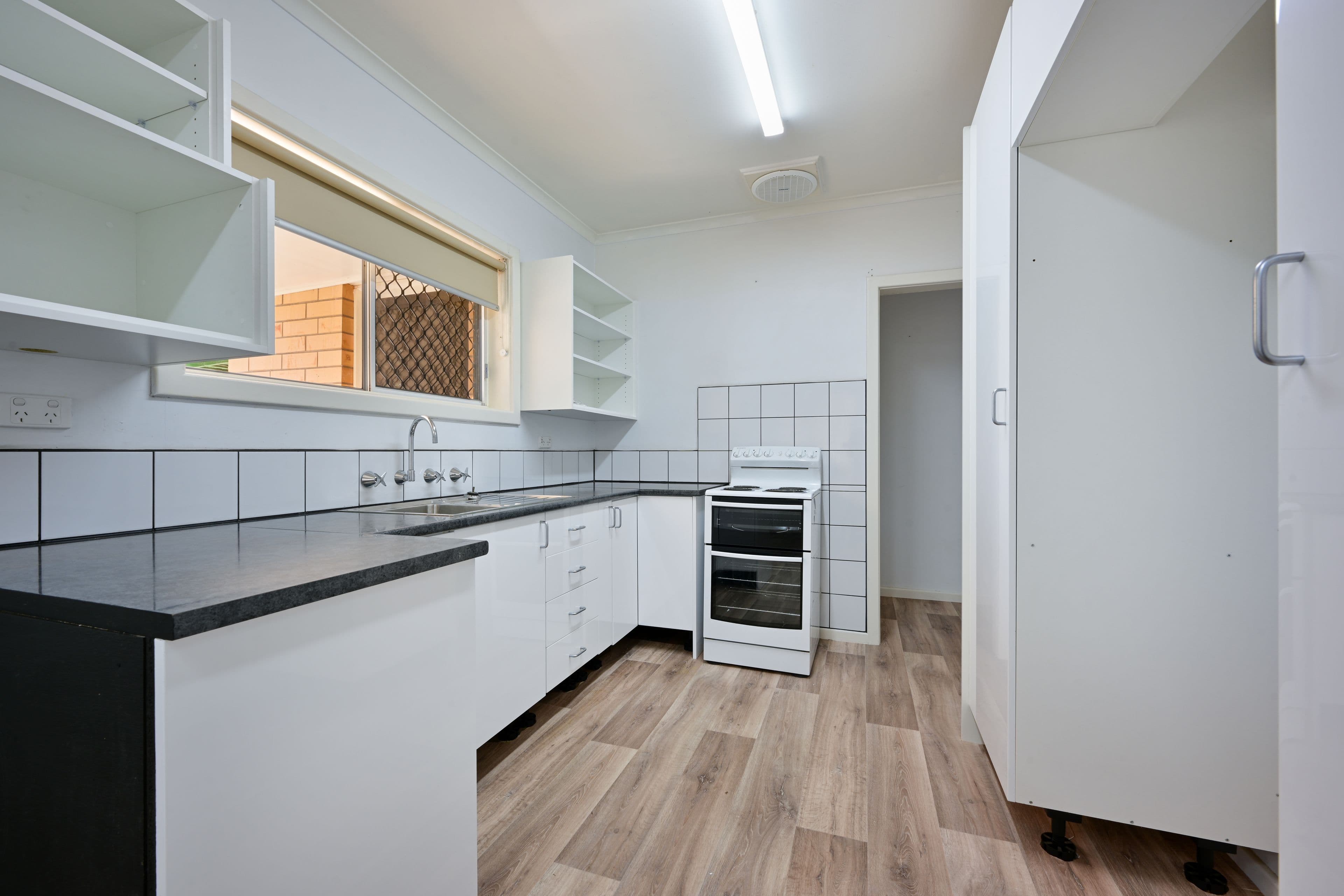 24 Daniel Terrace, Port Augusta SA 5700, Port Augusta - Thumbnail 4