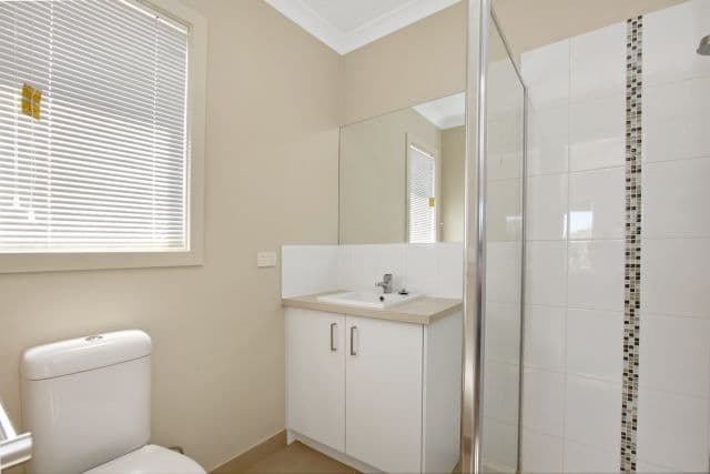 16 Barnell Street, Craigieburn VIC 3064, Craigieburn - Thumbnail 7