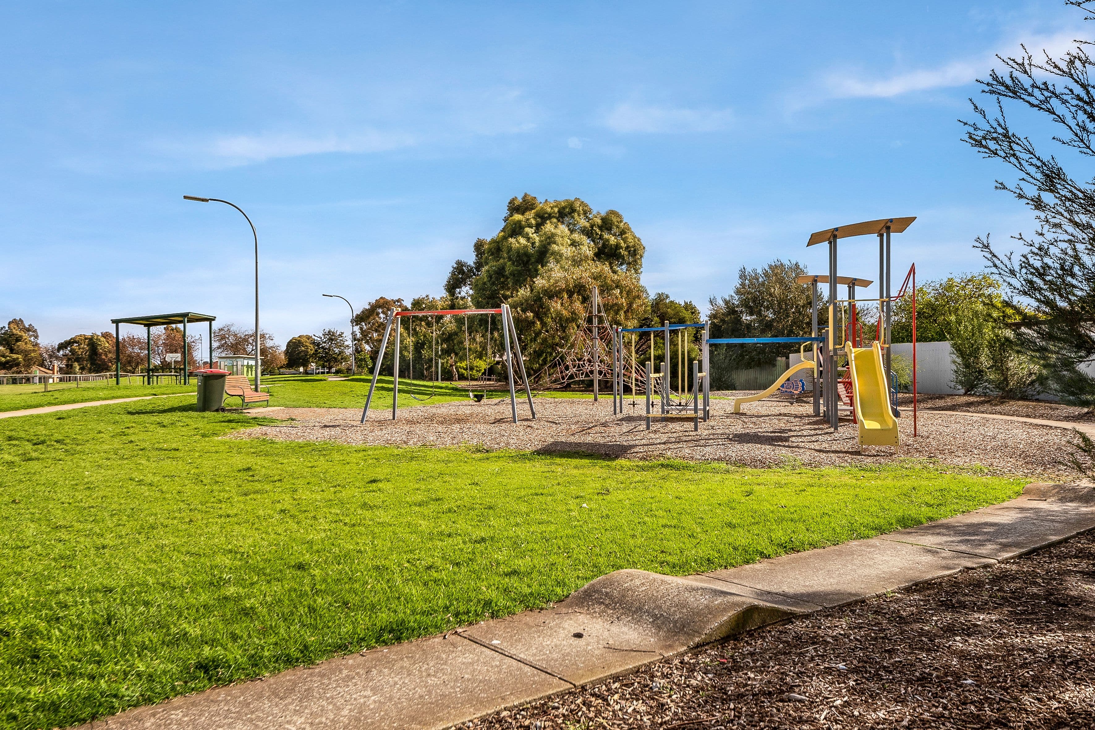 19 Lahinch Street, Broadmeadows VIC 3047, Broadmeadows - Thumbnail 8