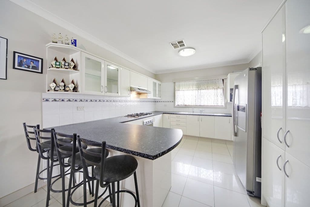 30 Flemington Street, ST JOHNS PARK NSW 2176, St Johns Park - Thumbnail 3