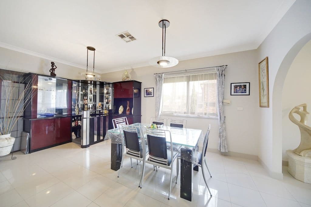 30 Flemington Street, ST JOHNS PARK NSW 2176, St Johns Park - Thumbnail 4