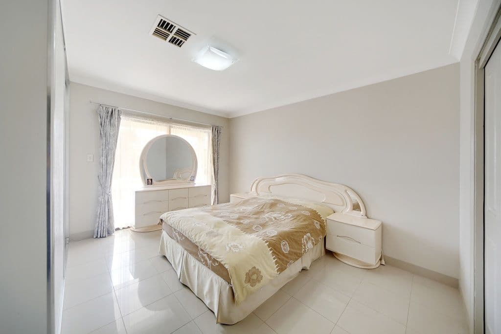 30 Flemington Street, ST JOHNS PARK NSW 2176, St Johns Park - Thumbnail 8