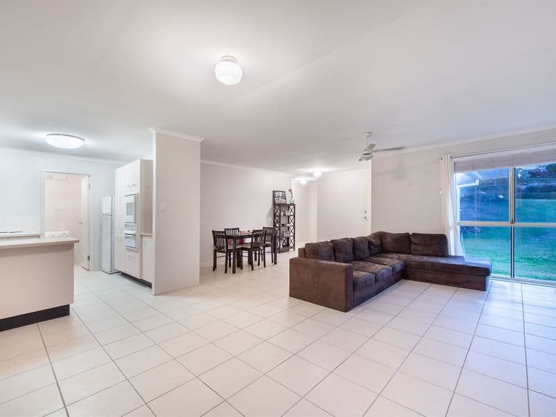 9 Eira Crescent, Edens Landing QLD 4207, Edens Landing - Thumbnail 3