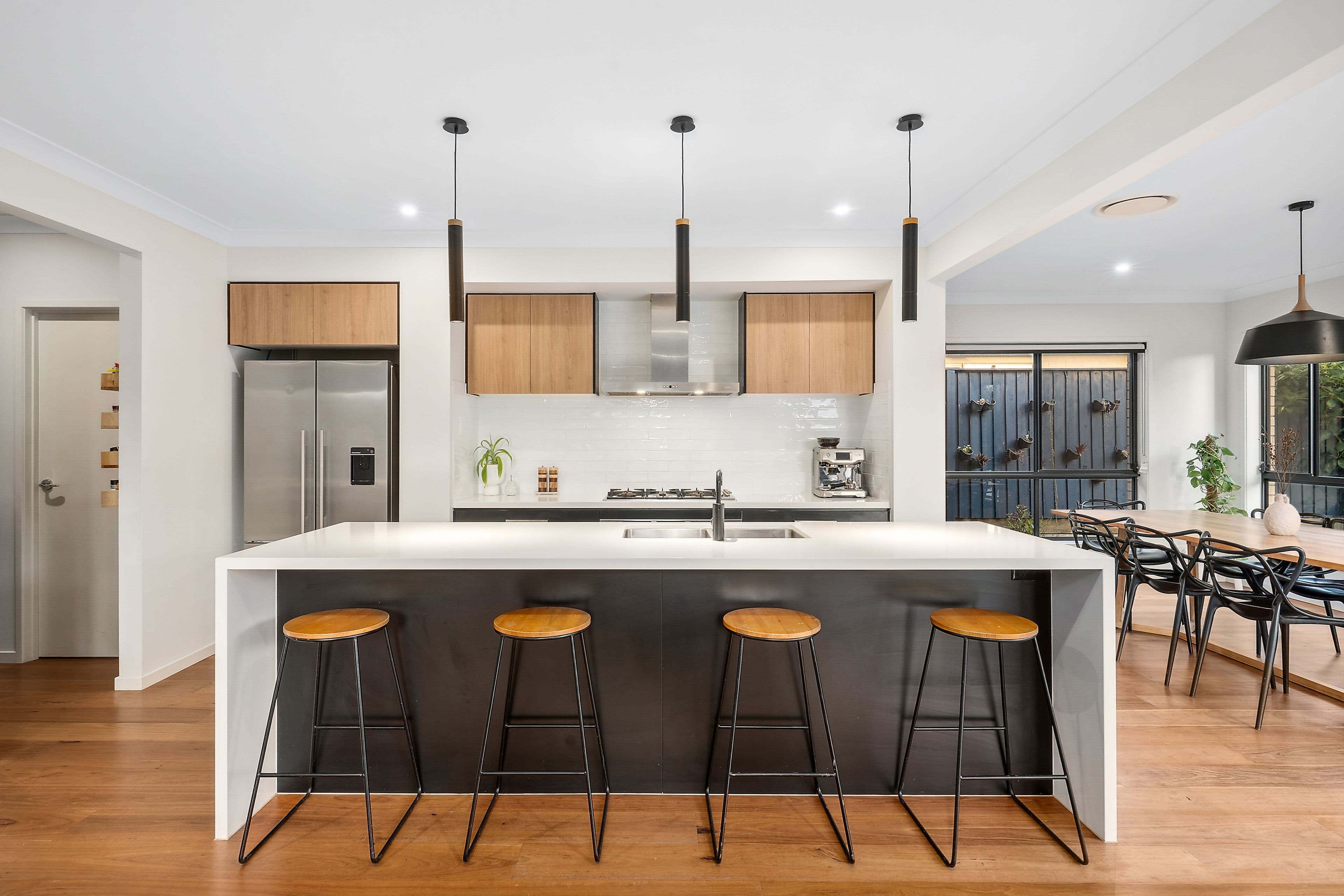 18 Windsor Drive, Upper Kedron QLD 4055, Upper Kedron - Thumbnail 2