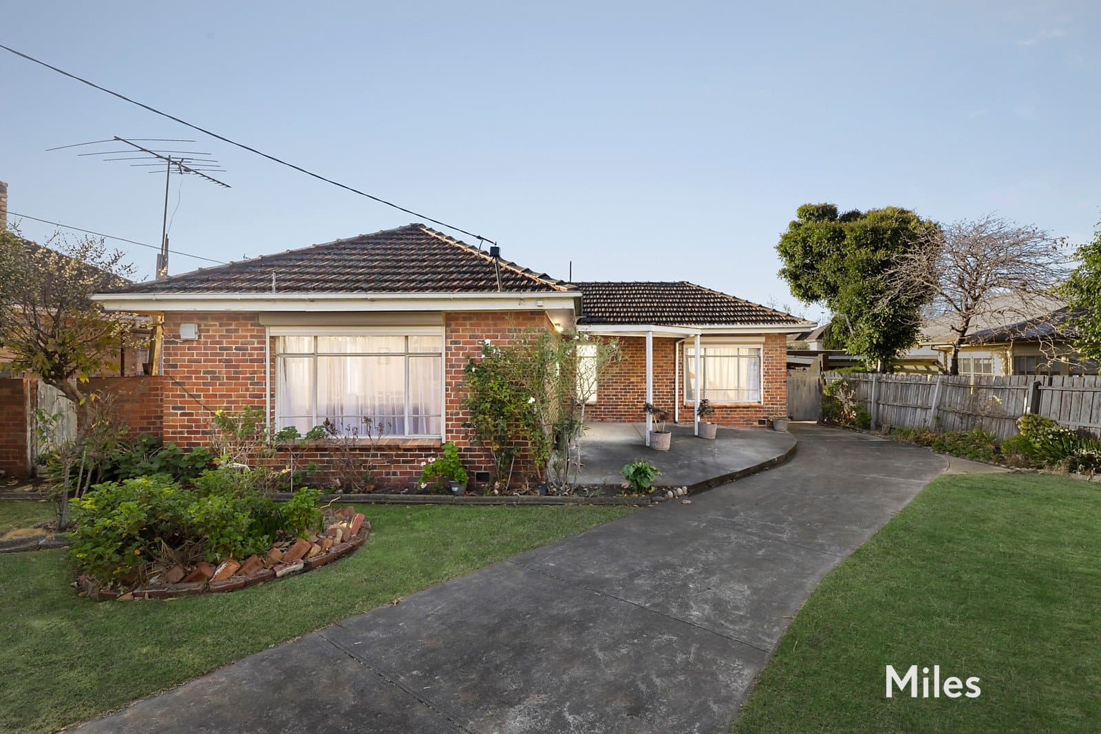 138 Grange Road, Alphington, Alphington - Thumbnail 3