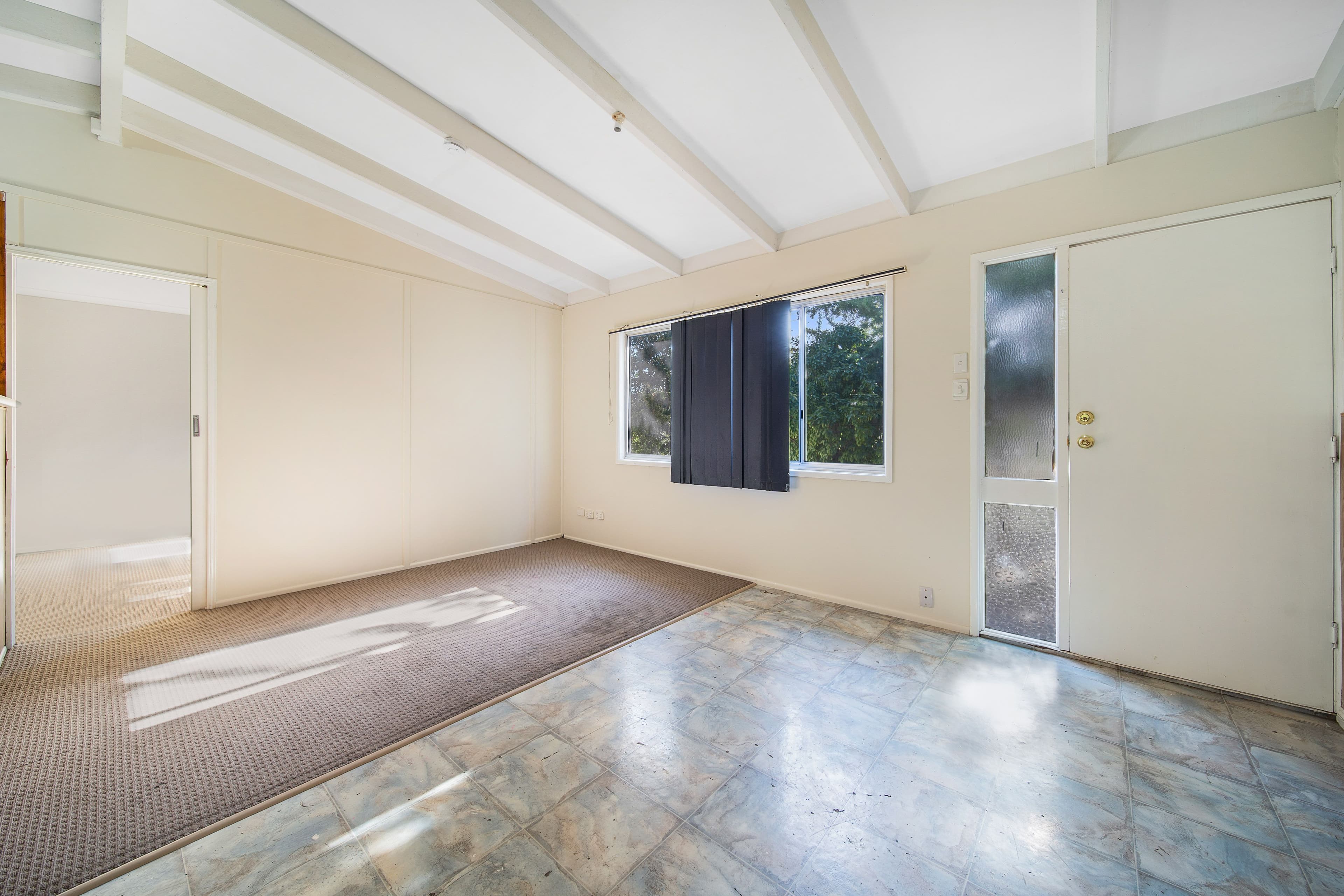 10 Blackbutt Street, Crestmead QLD 4132, Crestmead - Thumbnail 4
