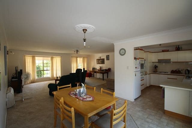 64 Rangers Road, WARWICK QLD 4370, Warwick - Thumbnail 2