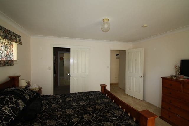 64 Rangers Road, WARWICK QLD 4370, Warwick - Thumbnail 3