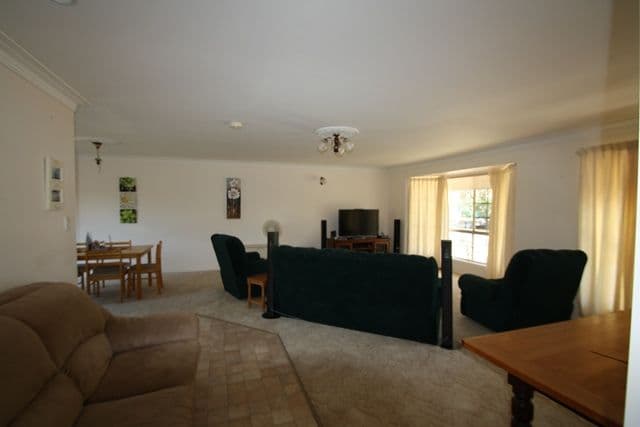 64 Rangers Road, WARWICK QLD 4370, Warwick - Thumbnail 6