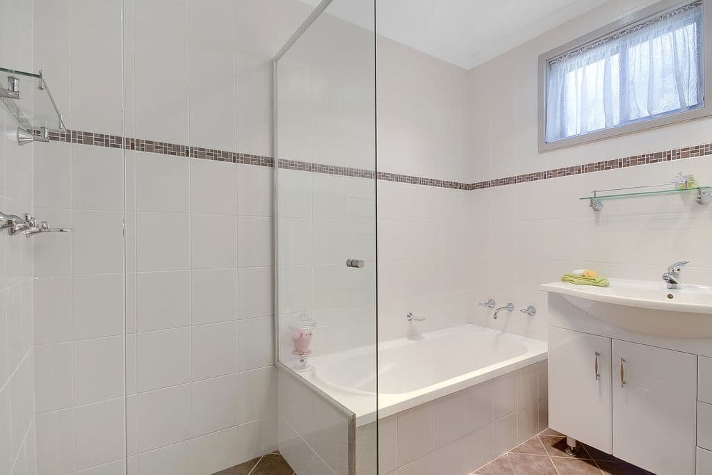 37 Sherwood Drive, BALGOWNIE NSW 2519, Balgownie - Thumbnail 5