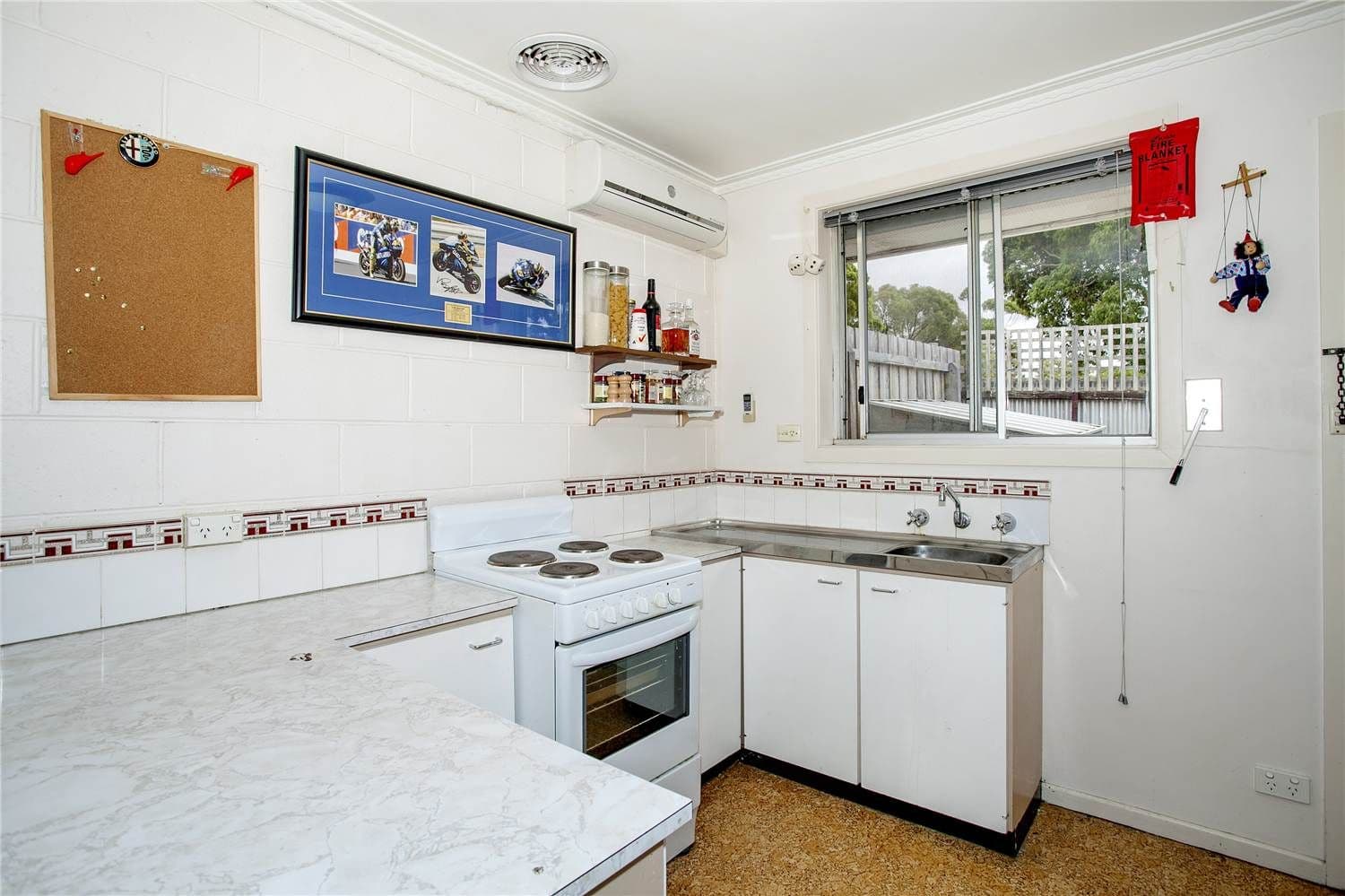 38 Pride Avenue, HAMLYN HEIGHTS VIC 3215, Hamlyn Heights - Thumbnail 3