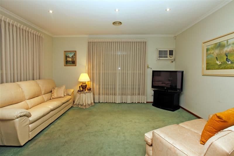 30 McLeans Road, BUNDOORA VIC 3083, Bundoora - Thumbnail 6