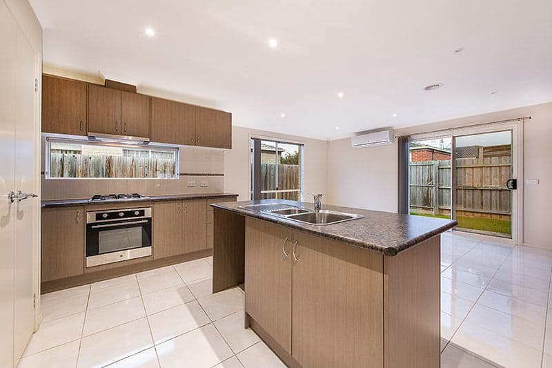 103 Fairhaven Boulevard, Cranbourne West VIC 3977, Cranbourne West - Thumbnail 3