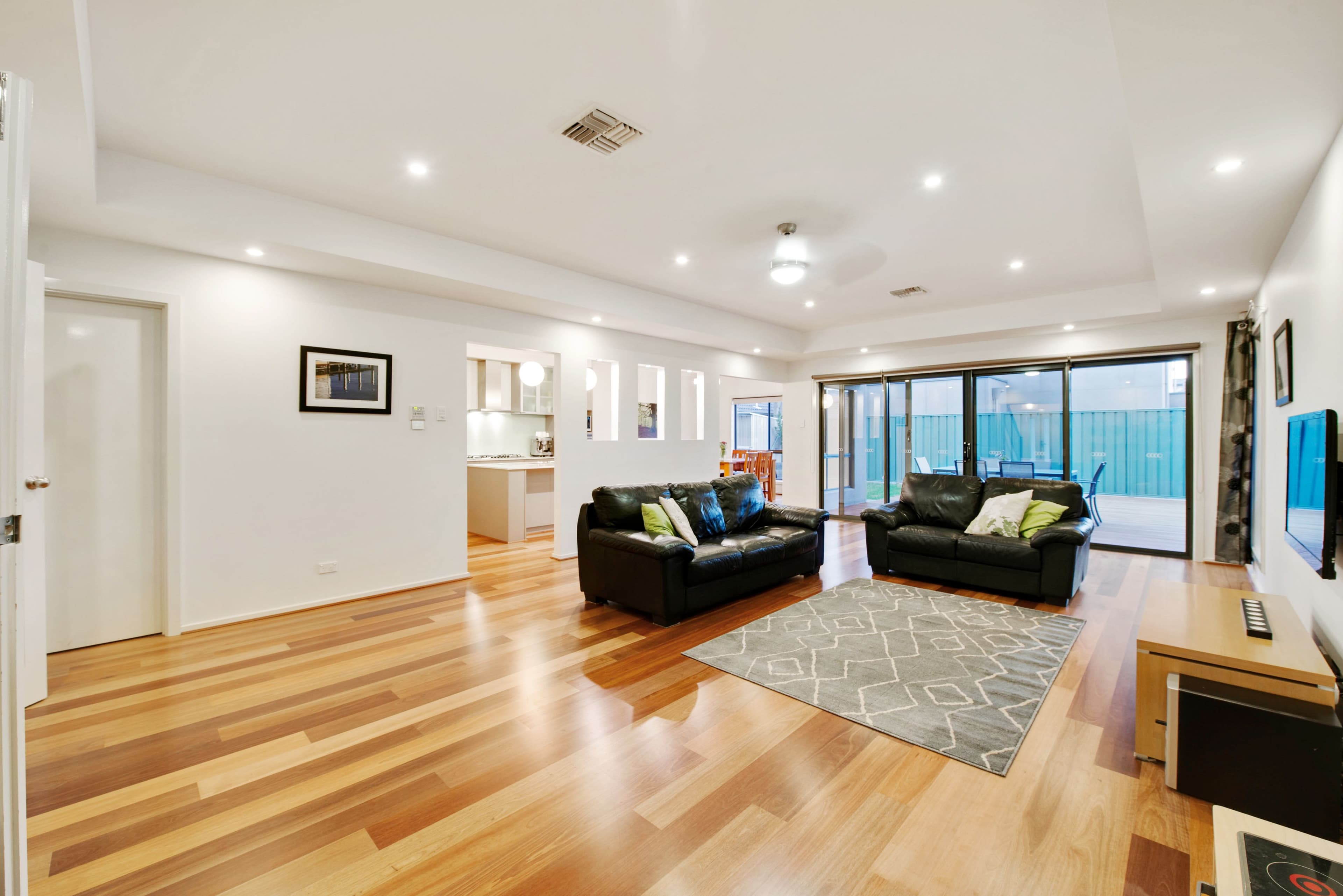 11 Waterbrook Court, Mawson Lakes SA 5095, Mawson Lakes - Thumbnail 4
