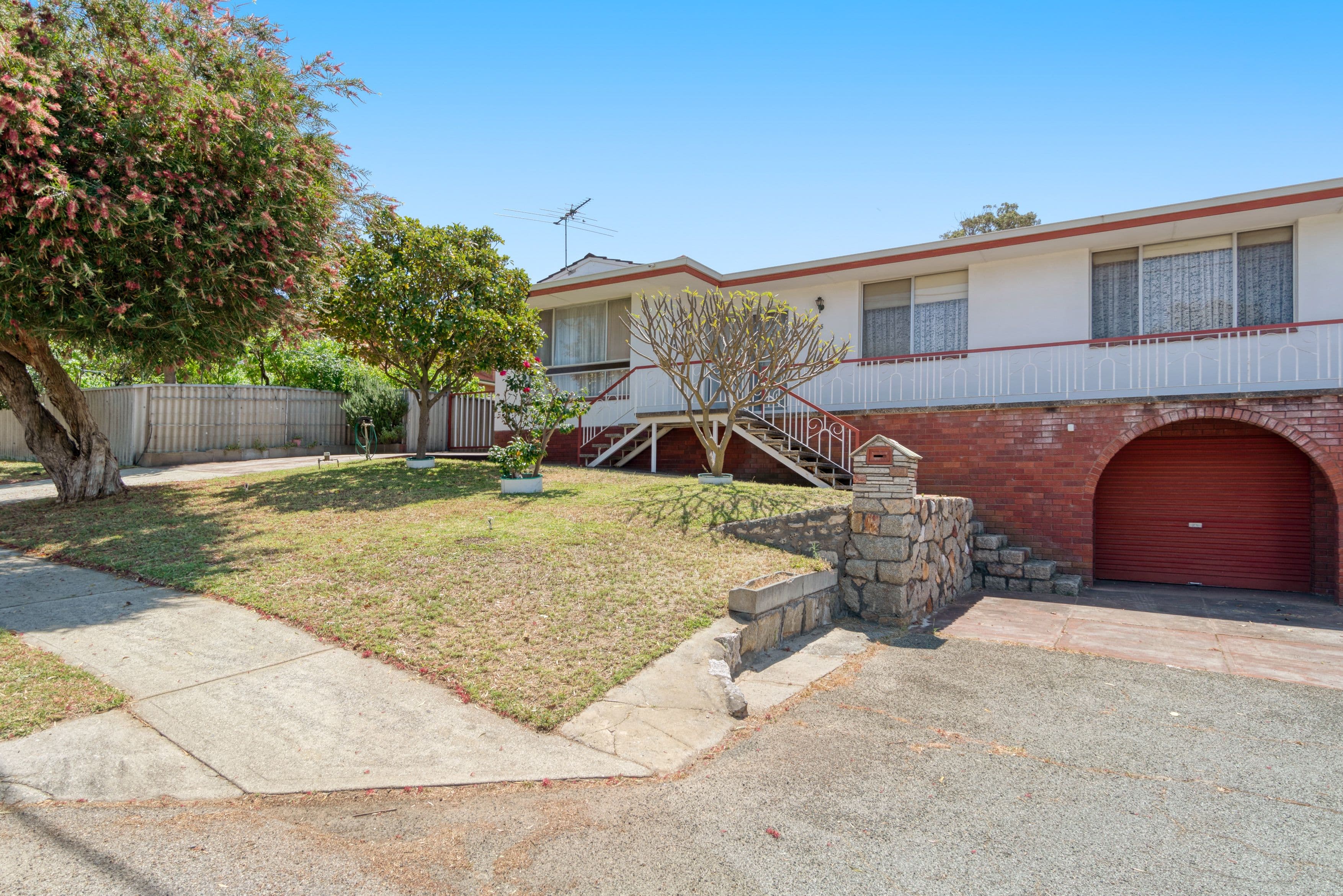75 Kinsella Street, Joondanna WA 6060, Joondanna - Thumbnail 2