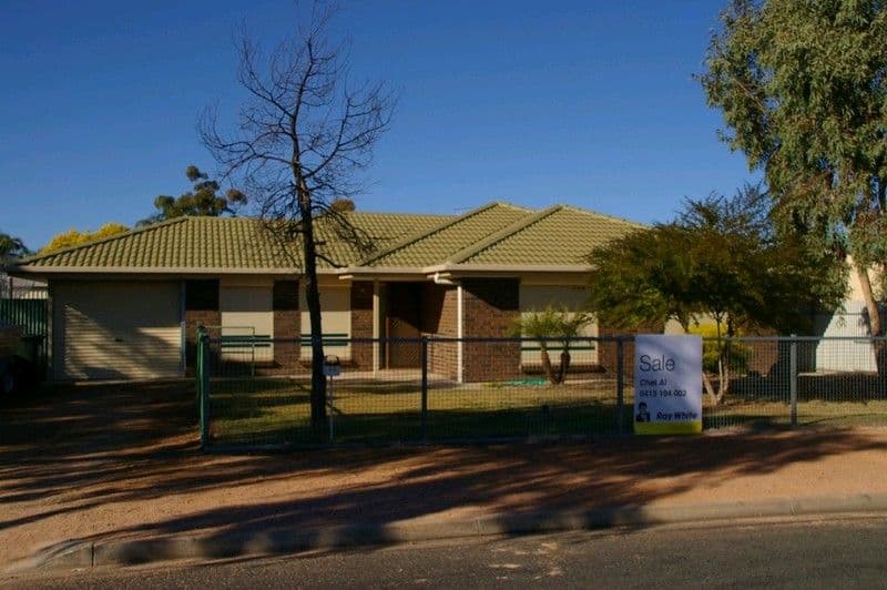 22 Murray Price Drive, RENMARK SA 5341, Renmark - Thumbnail 2